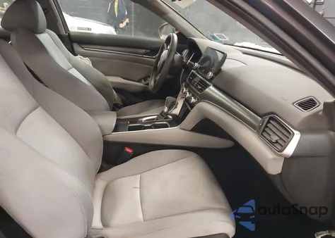 2020 Honda Accord Lx z USA, uszkodzony, nr VIN 1HGCV1F18LA026964